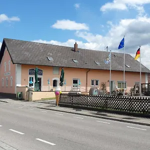 Nesthocker Café-snackbar-pension-bauwagencamp Maison d'hôtes Offingen
